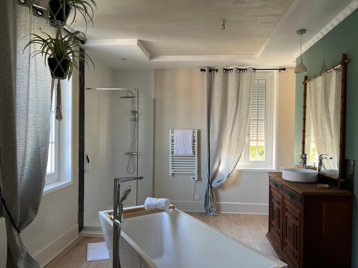 L'Escale Chambres Et Table D'Hotes Verdun-sur-le-Doubs Екстер'єр фото