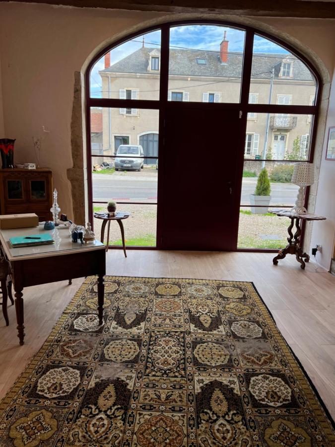 L'Escale Chambres Et Table D'Hotes Verdun-sur-le-Doubs Екстер'єр фото