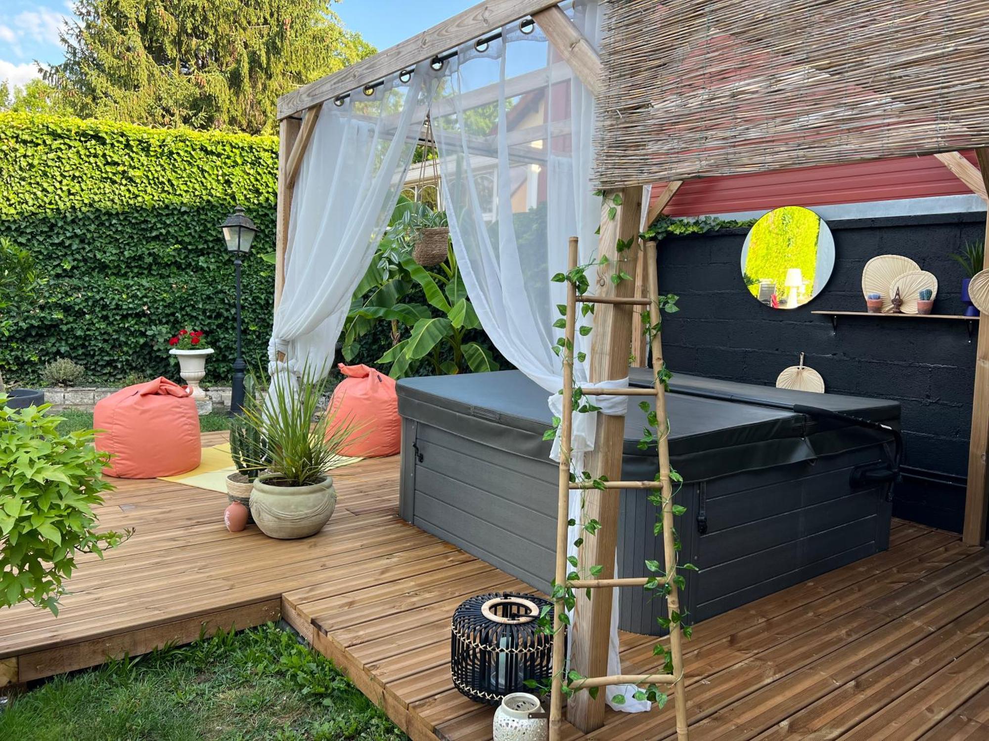 L'Escale Chambres Et Table D'Hotes Verdun-sur-le-Doubs Екстер'єр фото